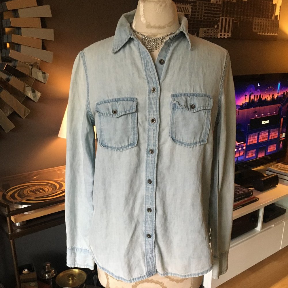 Banana Republic Chambray Denim Shirt